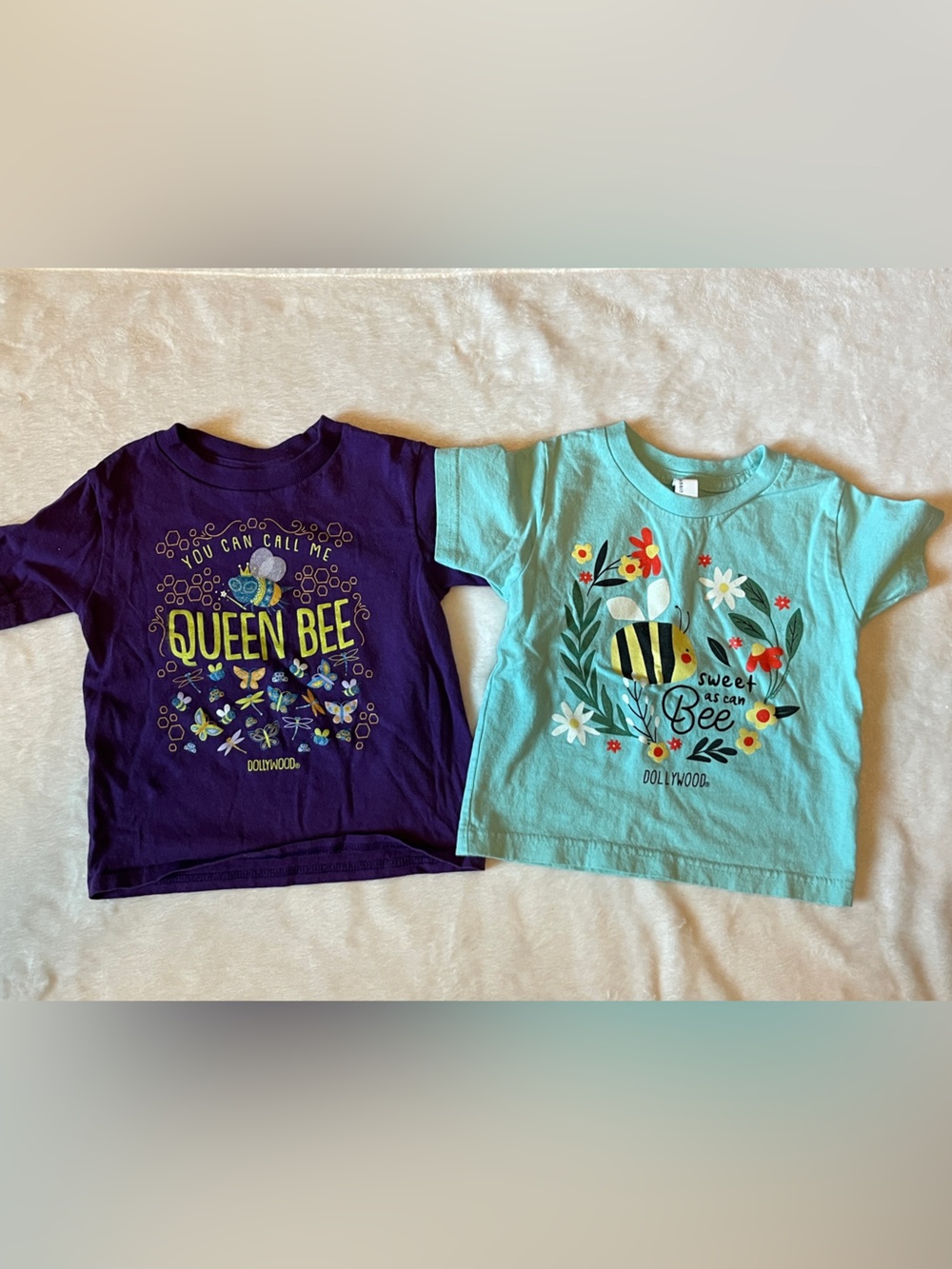 Kids Dollywood Bee Graphic Tee - Purple & Teal